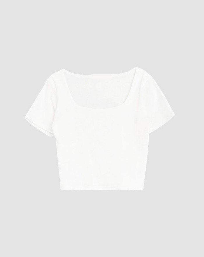 square cropped short sleeve t-shirt