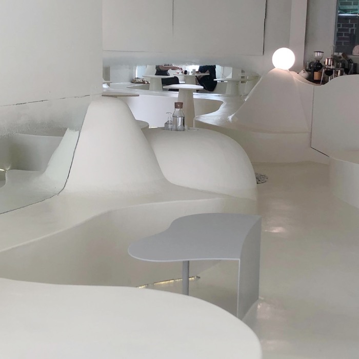 in seoul, a space of unique interiors consisting of curves.