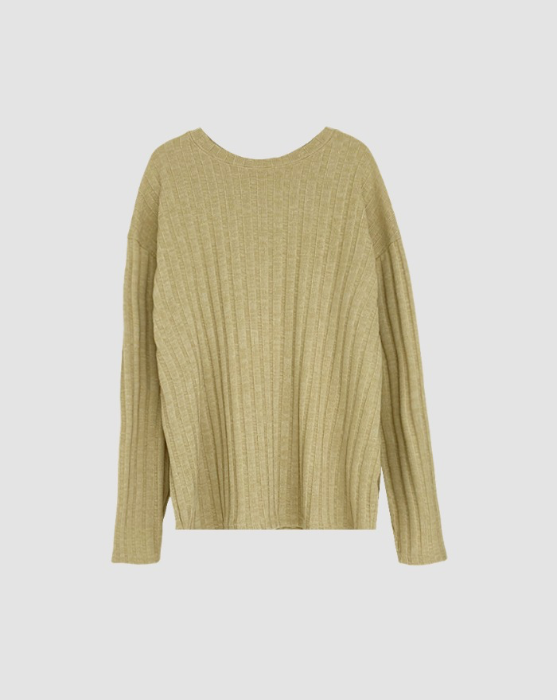 Classic ribbed loose fit round knit