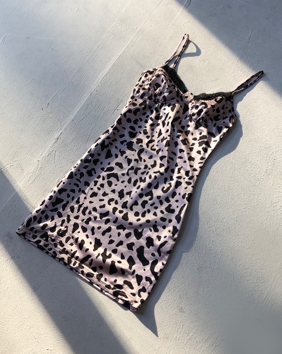 [30%] leopard silky lace mini dress