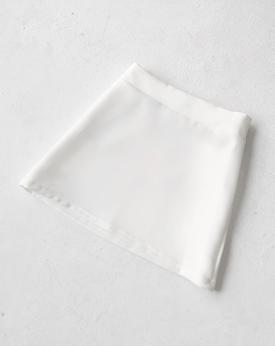 [70%] white a-line mini skirts